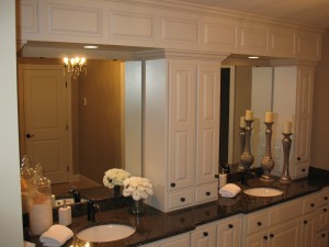 Master bathroom of luxury home in Plymouth Minnesota, Master bath of Home at Taylor Creek of Plymouth Minnesota