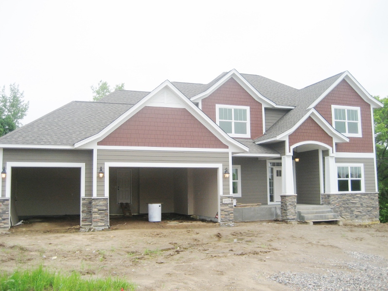 New home in Kingdom Estate of Elk River MN