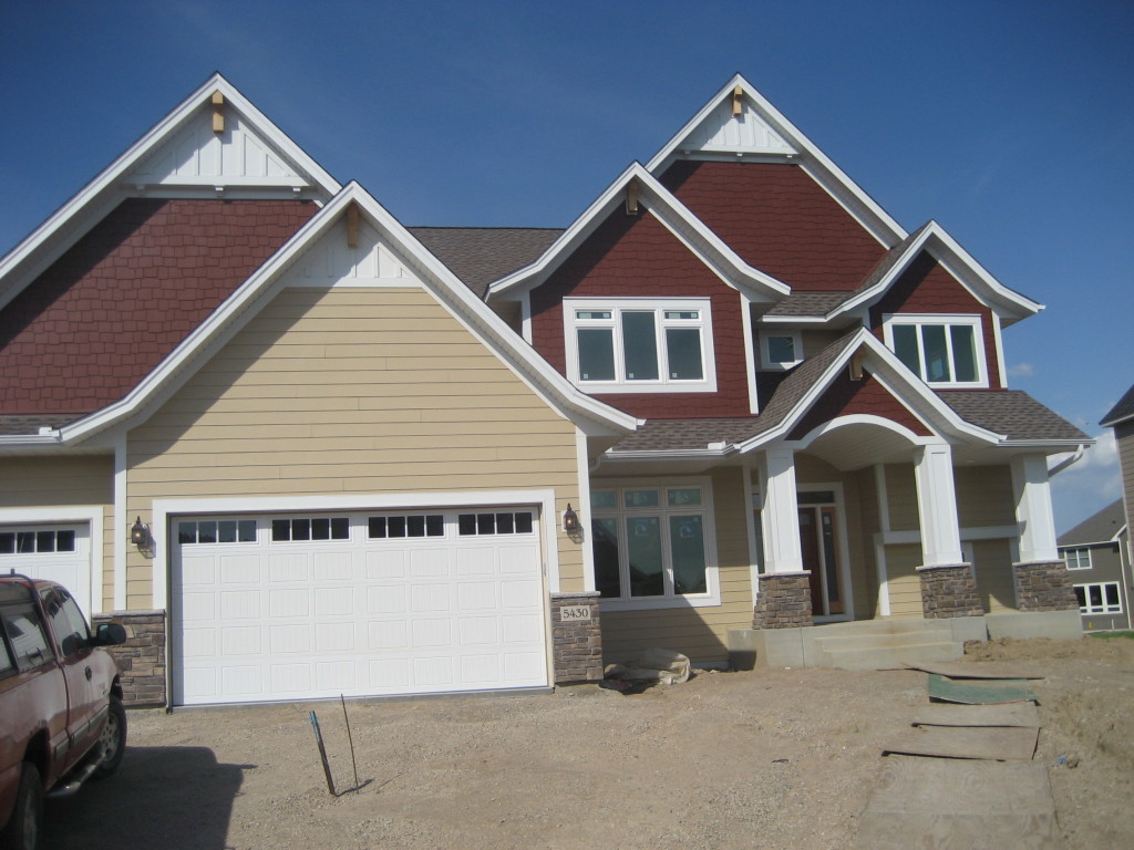 New Home in Spring Meadows 2 of Plymouth MN, new luxury home in Plymouth Minnesota
