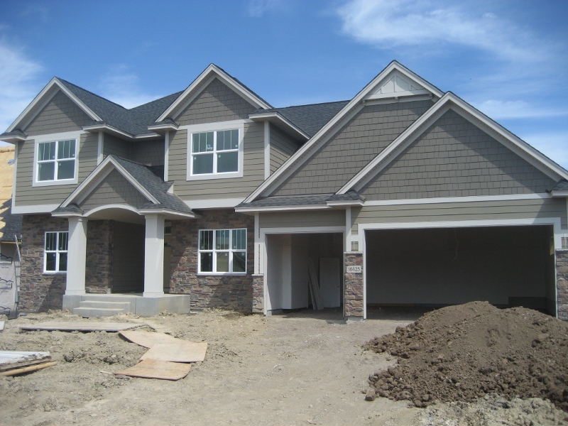 Luxury Home in Spring Meadows II of Plymouth MN